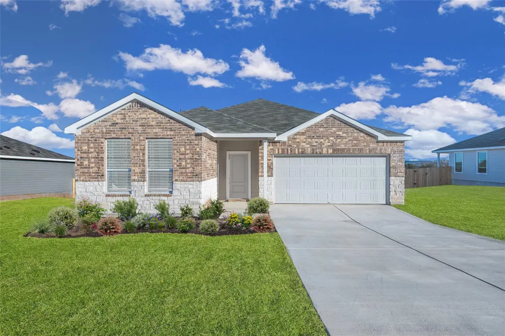 1906 Starlight Street Angleton, TX 77515