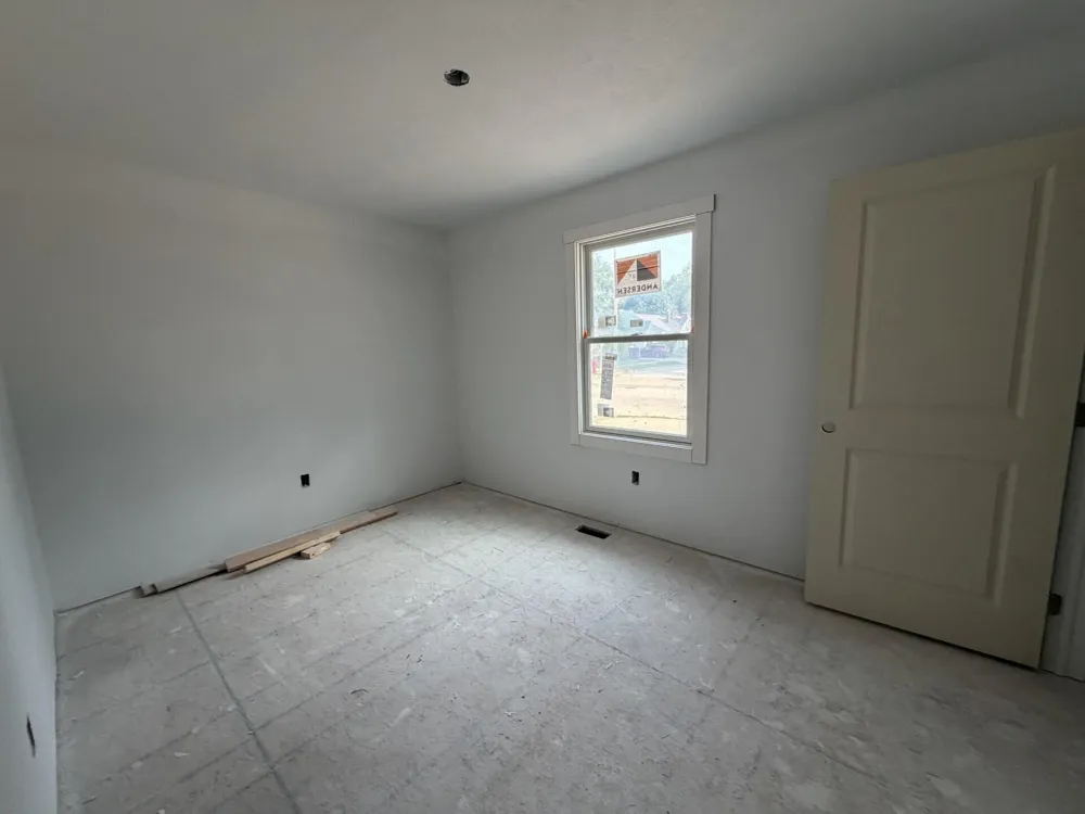 377 E Forest Avenue Muskegon, MI 49442