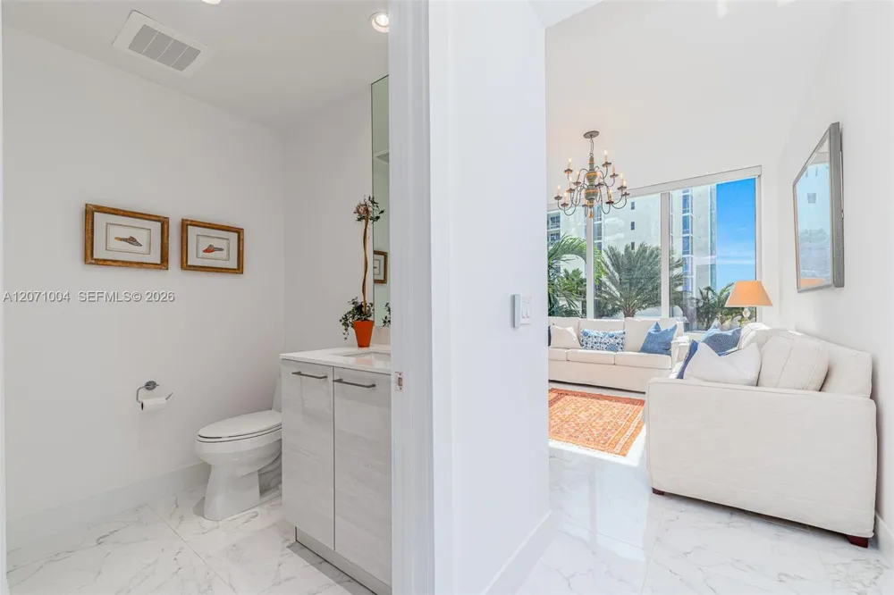 1 Water Club Way #404 North Palm Beach, FL 33408