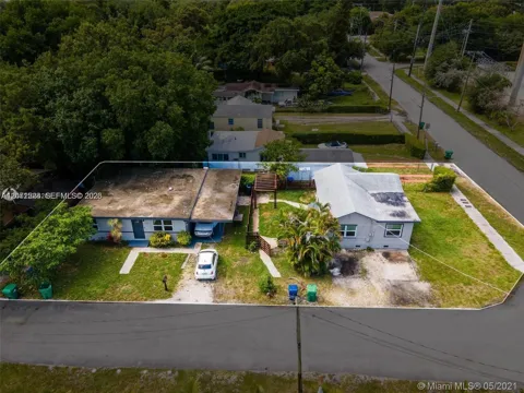 440 NW 93rd St #440