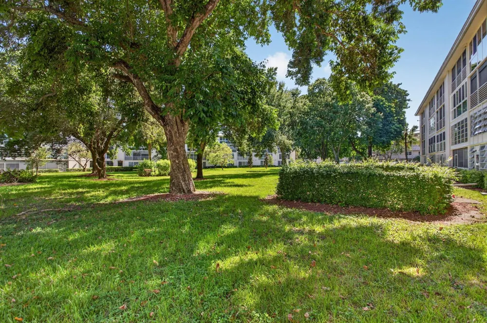 2002 Granada Drive #E1 Coconut Creek, FL 33066