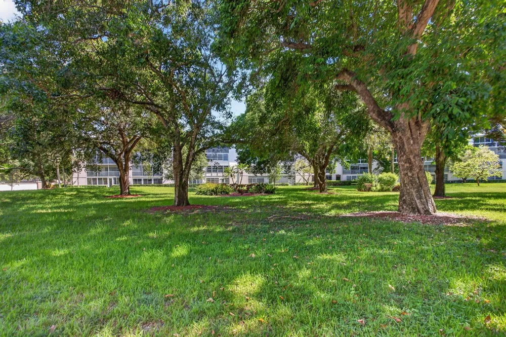 2002 Granada Drive #E1 Coconut Creek, FL 33066
