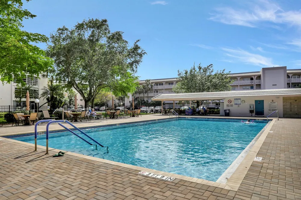 2002 Granada Drive #E1 Coconut Creek, FL 33066