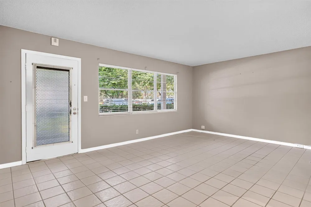 2002 Granada Drive #E1 Coconut Creek, FL 33066