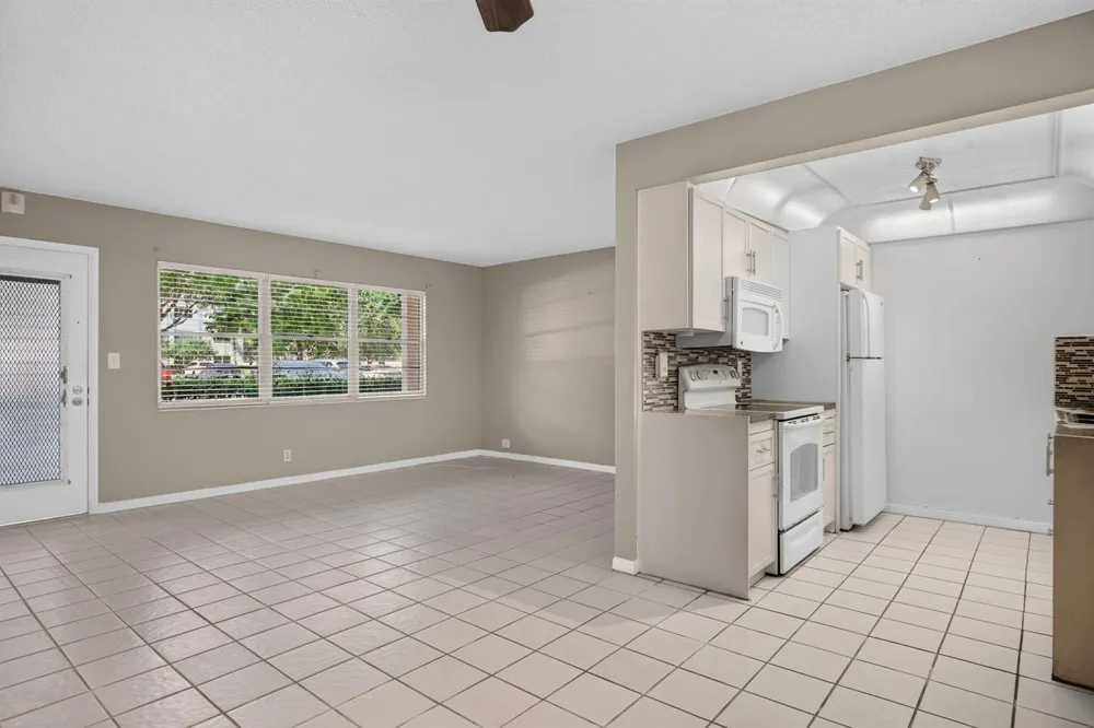 2002 Granada Drive #E1 Coconut Creek, FL 33066