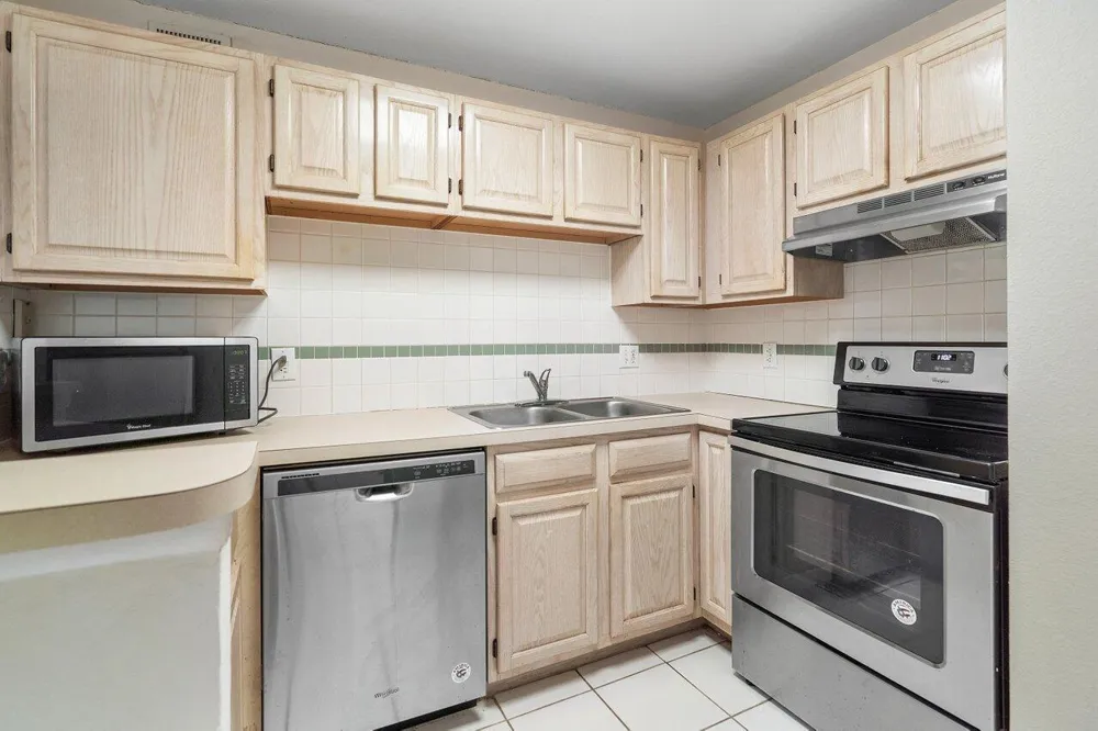 1825 PALM COVE BOULEVARD #7-306 Delray Beach, FL 33445