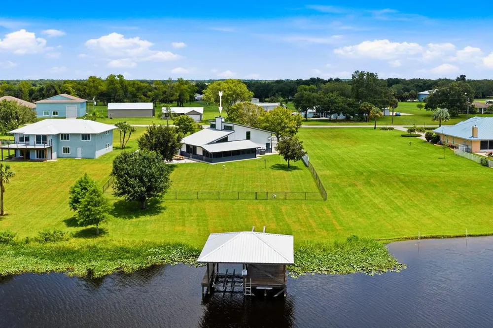 14216 SW 144TH PARKWAY Okeechobee, FL 34974