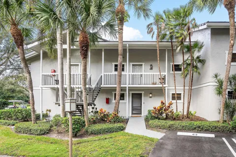 11863 Wimbledon Circle #412