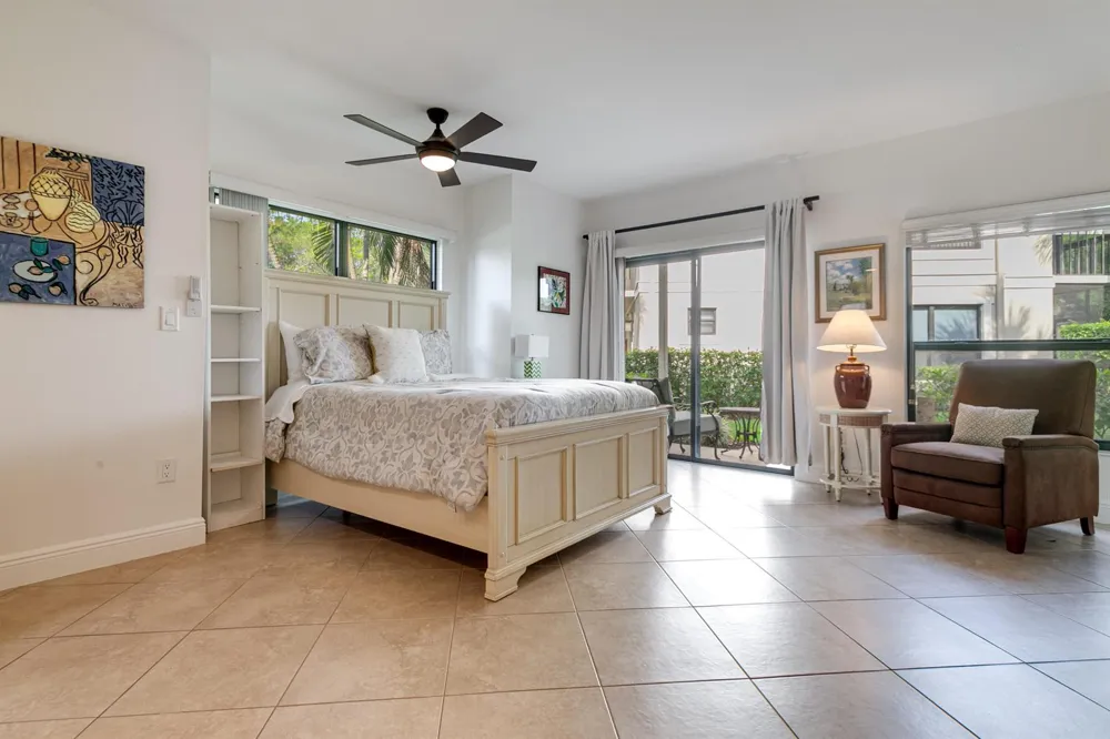 11863 Wimbledon Circle #412 Wellington, FL 33414