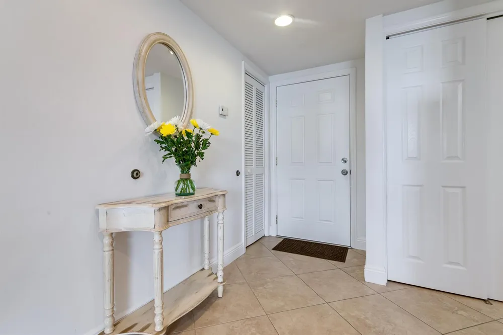 11863 Wimbledon Circle #412 Wellington, FL 33414