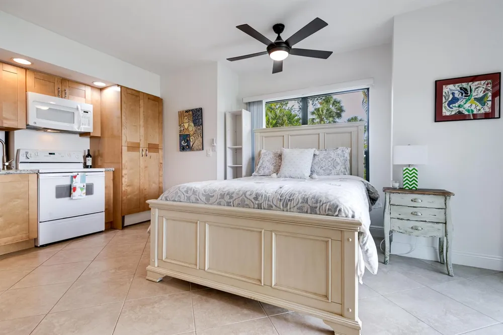 11863 Wimbledon Circle #412 Wellington, FL 33414