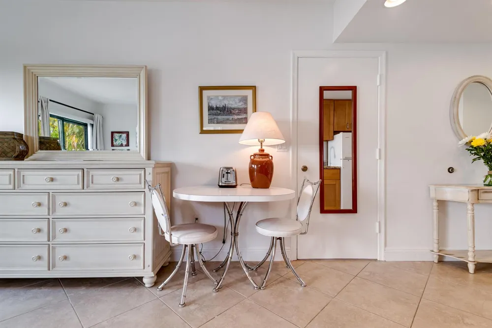 11863 Wimbledon Circle #412 Wellington, FL 33414