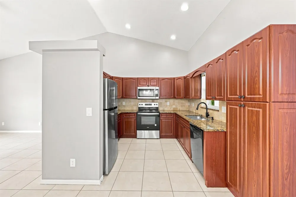 3102 SW CATHEDRAL STREET Port St. Lucie, FL 34953