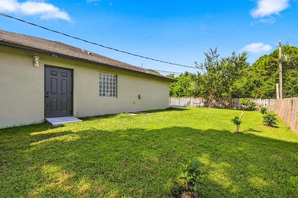 3102 SW CATHEDRAL STREET Port St. Lucie, FL 34953