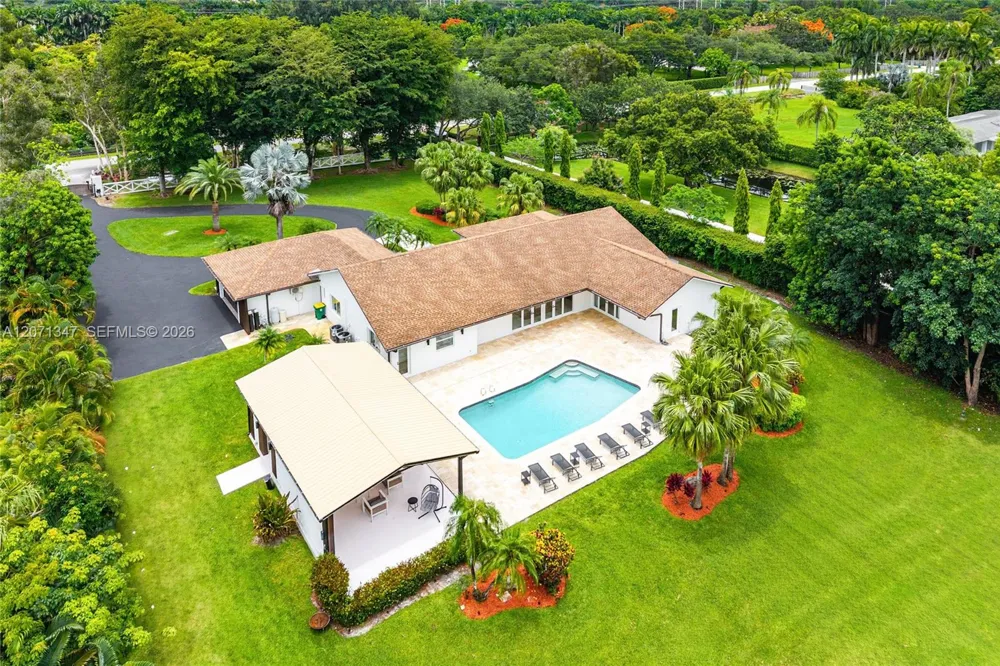13900 Mustang Trl Southwest Ranches, FL 33330