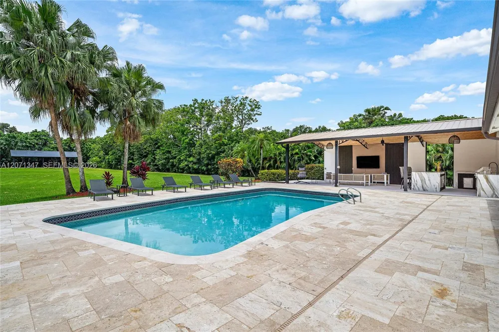 13900 Mustang Trl Southwest Ranches, FL 33330