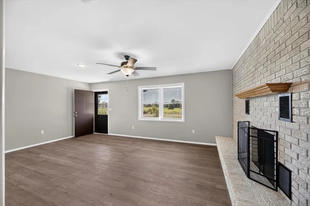 14630 Edward Loop Cameron, OK 74932