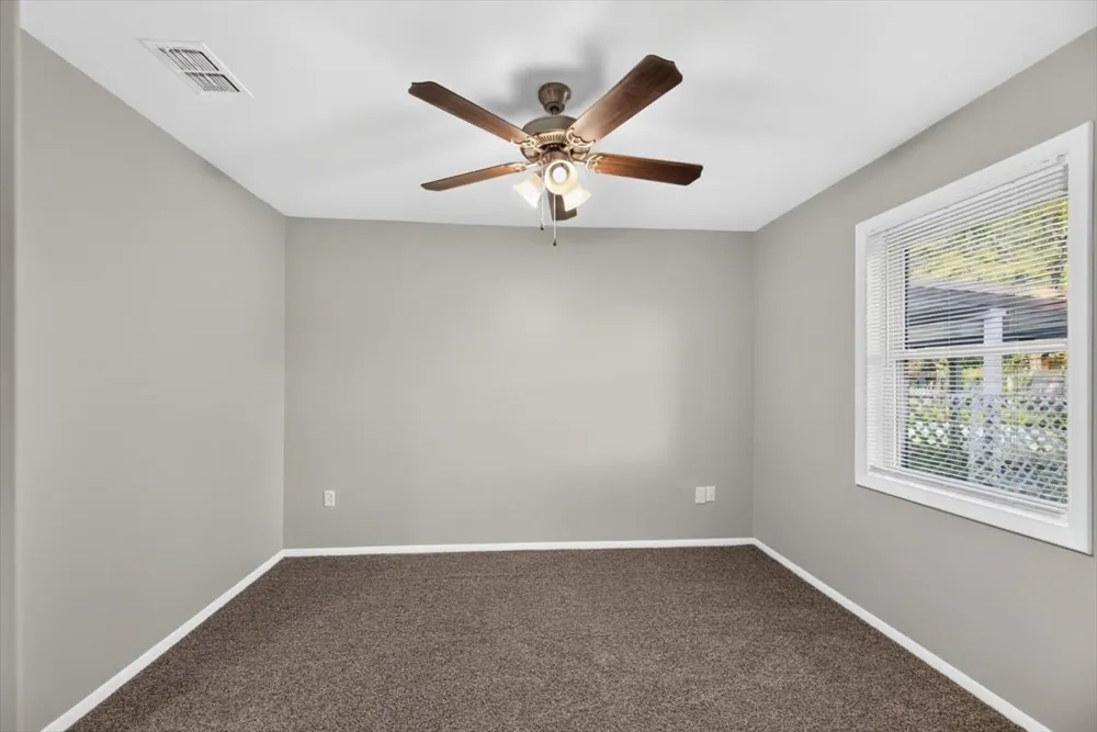 14630 Edward Loop Cameron, OK 74932