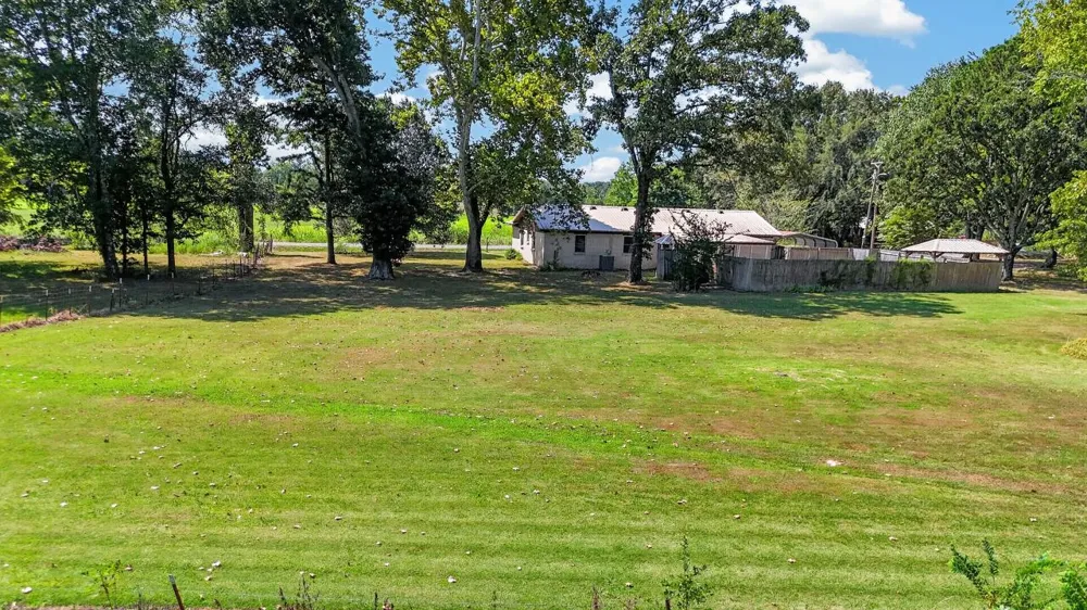14630 Edward Loop Cameron, OK 74932