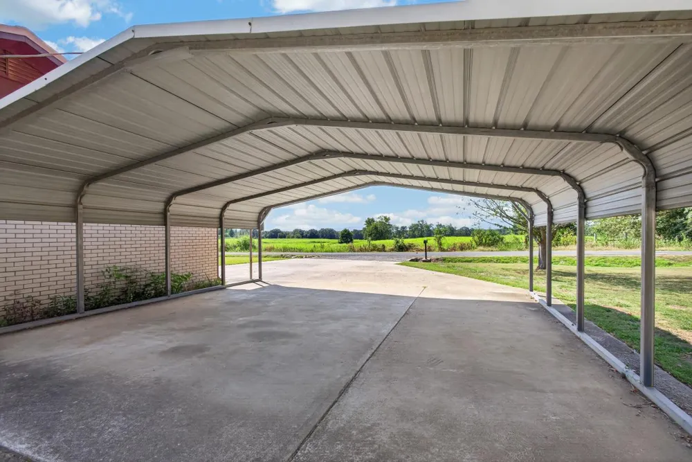 14630 Edward Loop Cameron, OK 74932