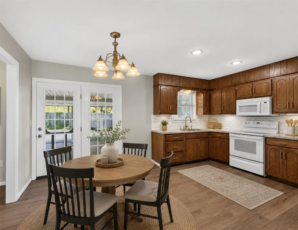 14630 Edward Loop Cameron, OK 74932