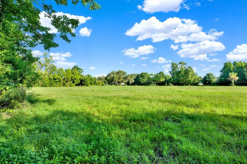4TH AVENUE #LOT 11 San Antonio, FL 33576