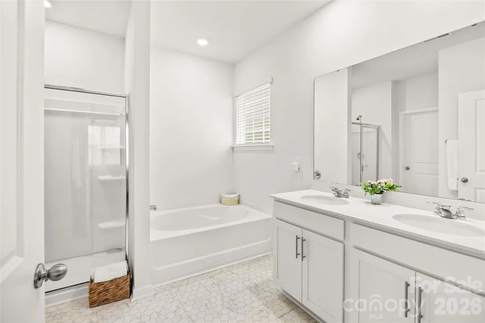 2128 Vanderlyn Street Monroe, NC 28112