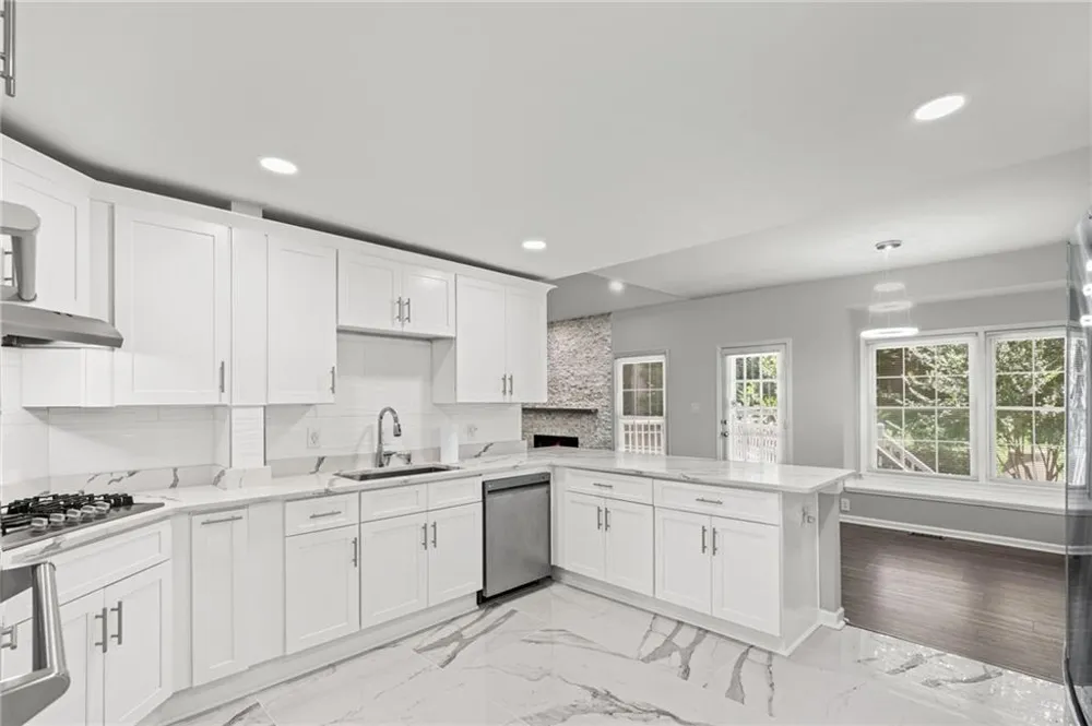 11355 Vedrines Drive Alpharetta, GA 30022