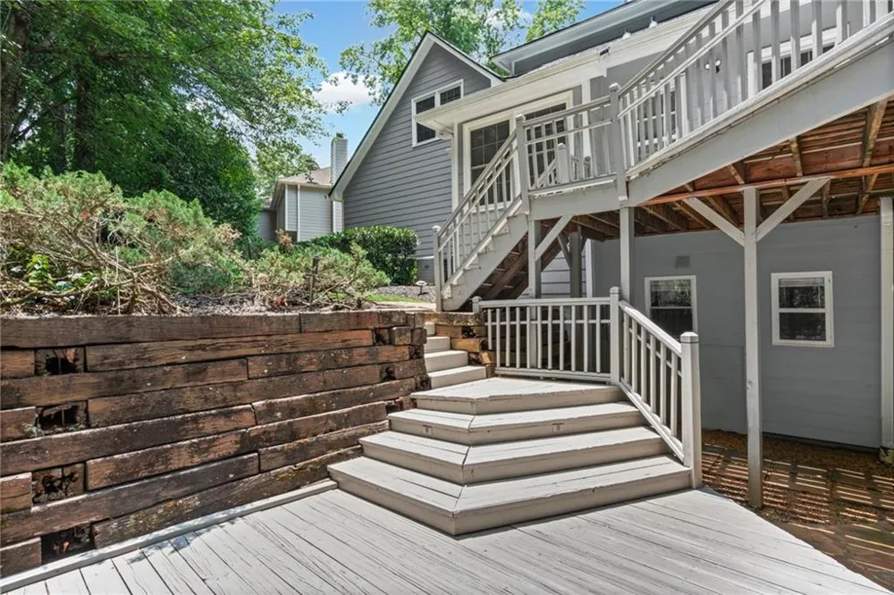 11355 Vedrines Drive Alpharetta, GA 30022