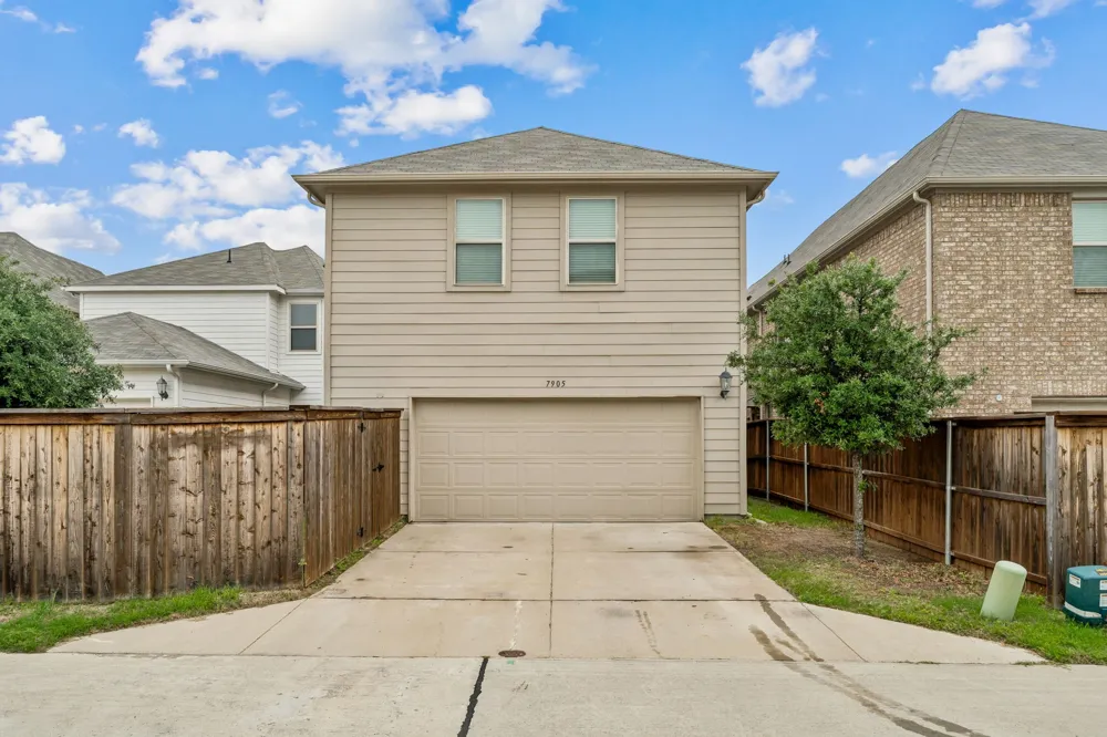 7905 Chapman Circle Rowlett, TX 75089