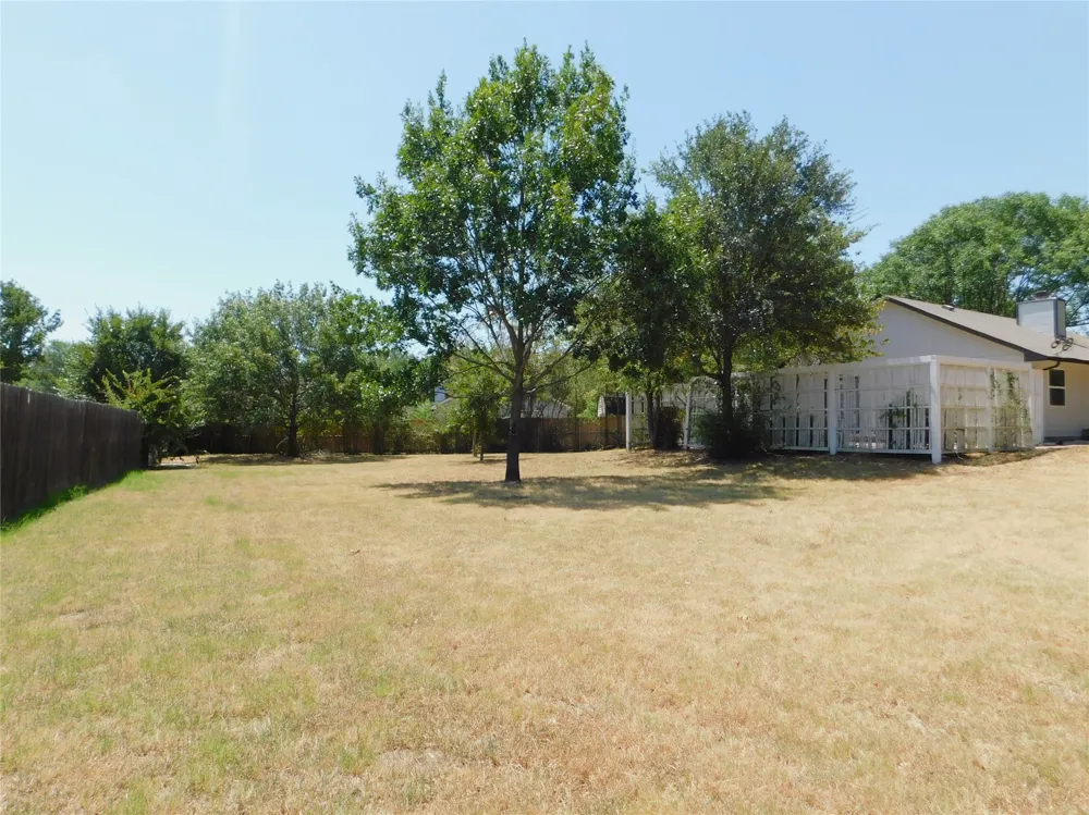 404 Woodson Circle Denton, TX 76209