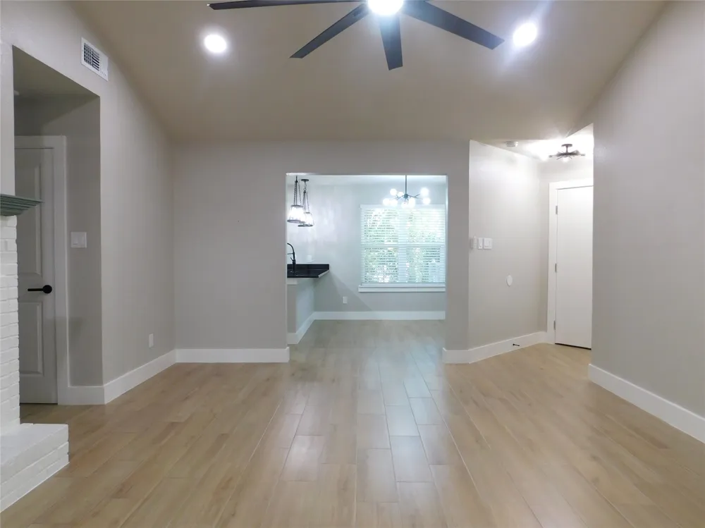 404 Woodson Circle Denton, TX 76209