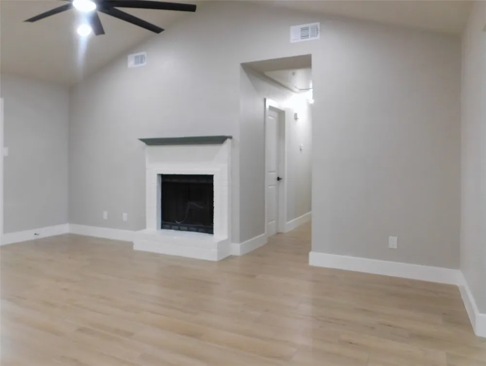 404 Woodson Circle Denton, TX 76209