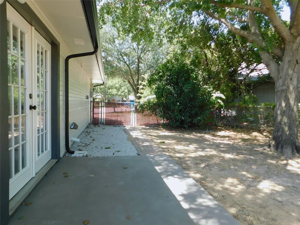 404 Woodson Circle Denton, TX 76209
