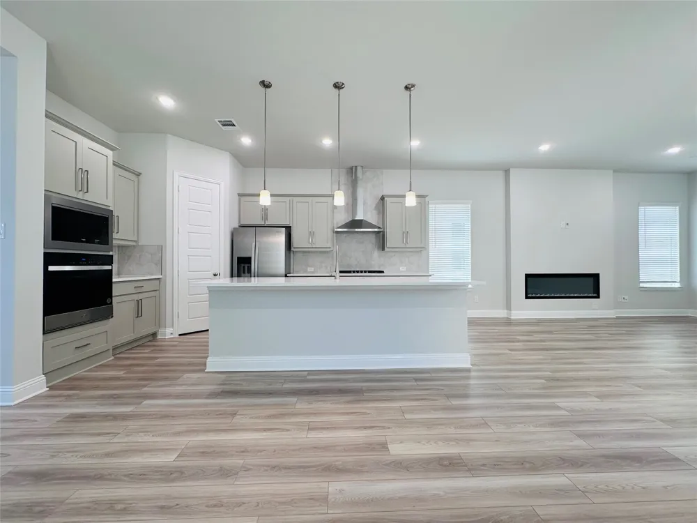 7017 Sunset Boulevard Rowlett, TX 75088