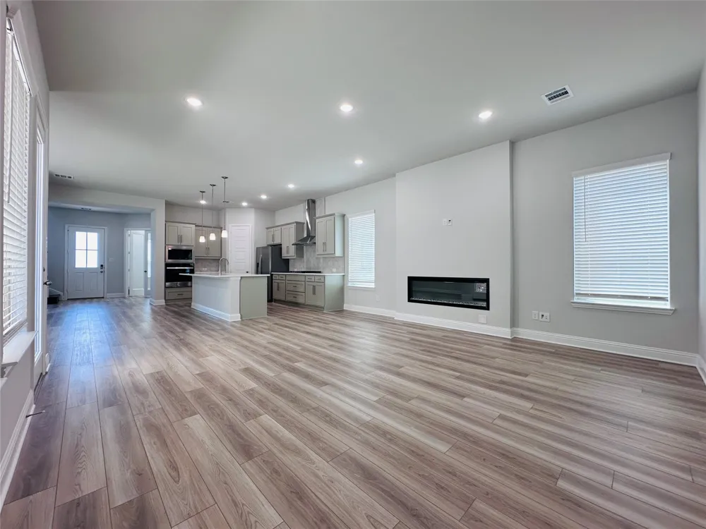 7017 Sunset Boulevard Rowlett, TX 75088