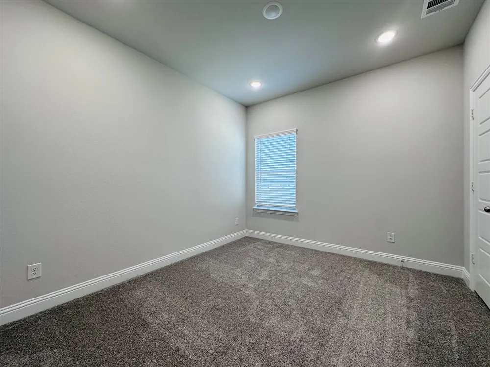 7017 Sunset Boulevard Rowlett, TX 75088