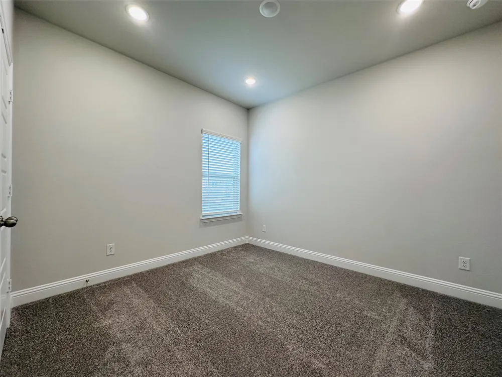7017 Sunset Boulevard Rowlett, TX 75088