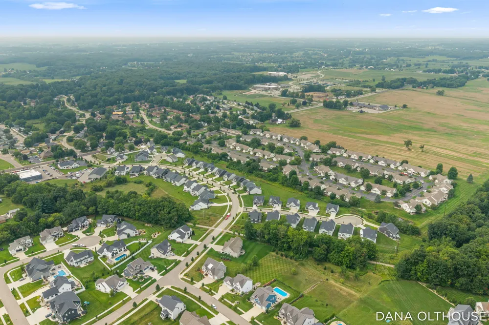 8233 Boardwalk Drive SW Byron Center, MI 49315