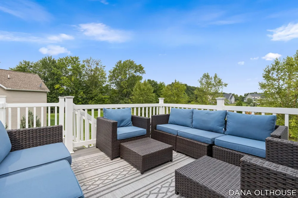 8233 Boardwalk Drive SW Byron Center, MI 49315