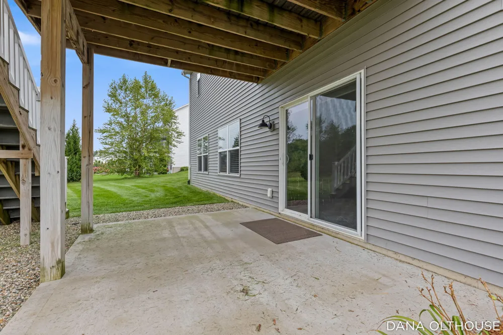 8233 Boardwalk Drive SW Byron Center, MI 49315