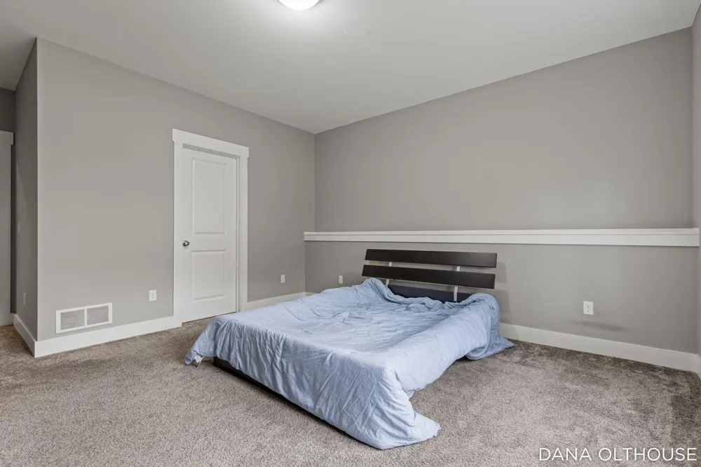8233 Boardwalk Drive SW Byron Center, MI 49315