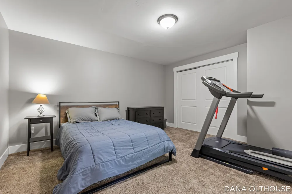 8233 Boardwalk Drive SW Byron Center, MI 49315