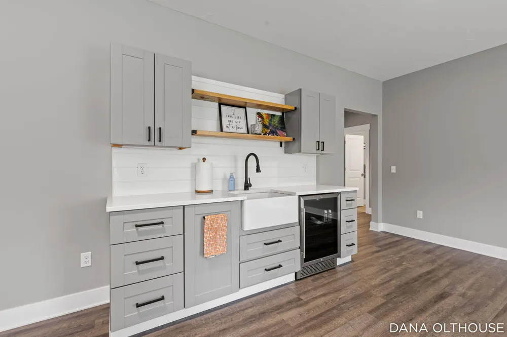 8233 Boardwalk Drive SW Byron Center, MI 49315