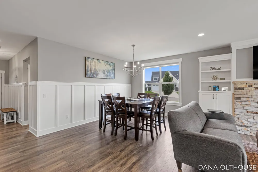 8233 Boardwalk Drive SW Byron Center, MI 49315