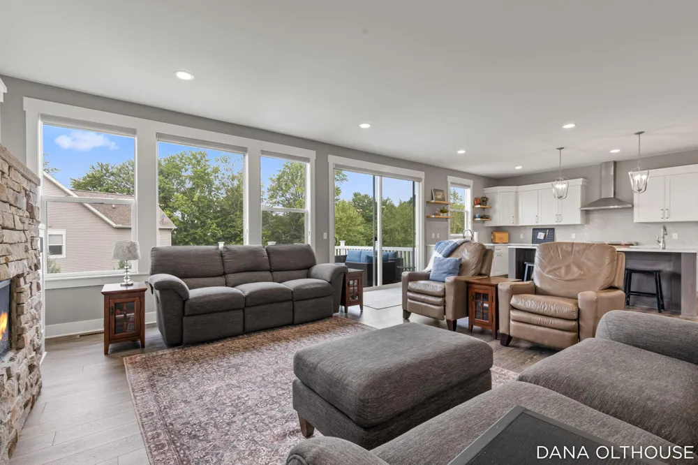 8233 Boardwalk Drive SW Byron Center, MI 49315