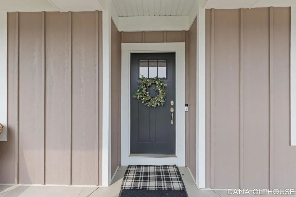 8233 Boardwalk Drive SW Byron Center, MI 49315