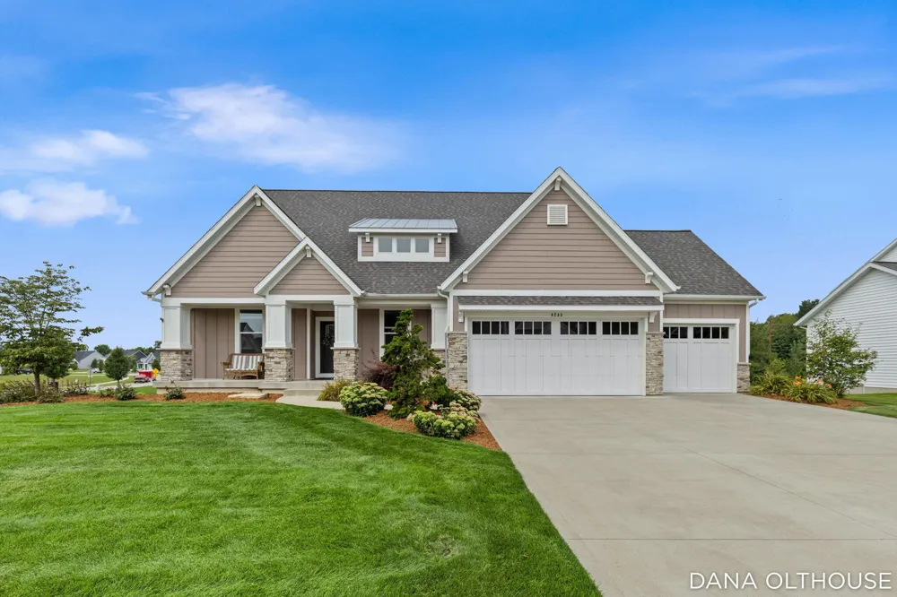 8233 Boardwalk Drive SW Byron Center, MI 49315