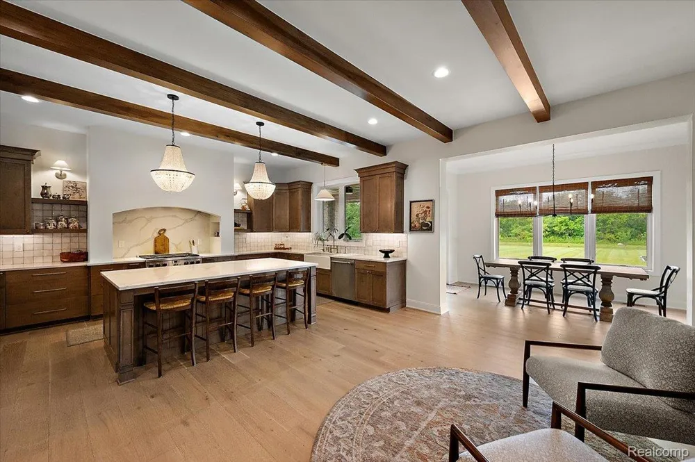 62477 Rosina Court Ray Township, MI 48096