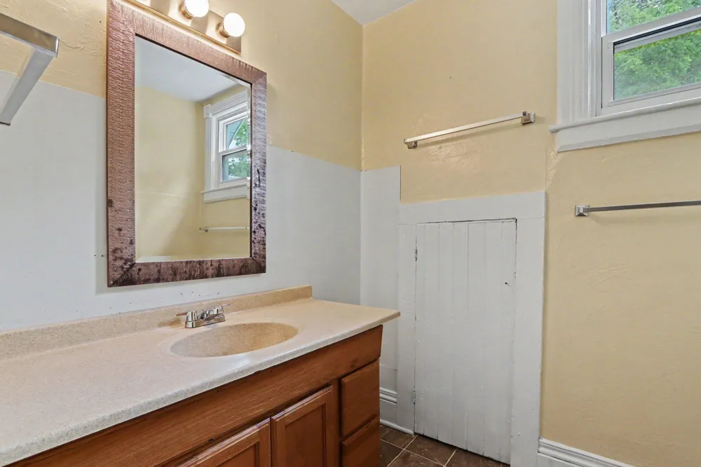 1236 Jefferson Avenue Kalamazoo City, MI 49006
